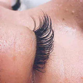 マツエク・マツパ 🐾 かとう 🐾のヘアスタイル