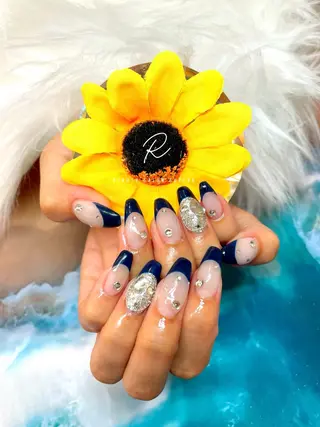 ネイル R MIIのネイルデザイン