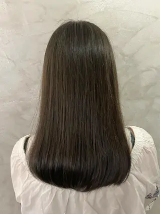 セミロング カラー FUJINO RYOのヘアスタイル