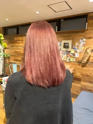 セミロング パーマ 中村 彩奈のヘアスタイル