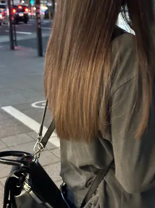 ロング カラー 🍓ハイトーンカラー 🎀nene🍓のヘアスタイル