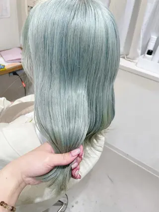 セミロング cocoluana(ココルアナ)所属・韓国風ヘア専門 🇰🇷Noaのヘアスタイル