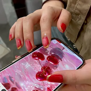 ネイル Sarina ⋆⭒˚のネイルデザイン