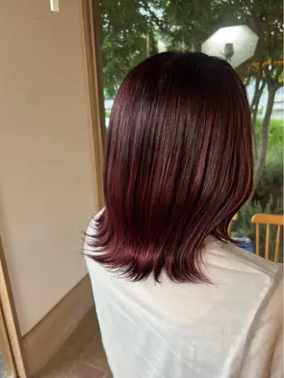 カラー 新居 孝姫のヘアスタイル
