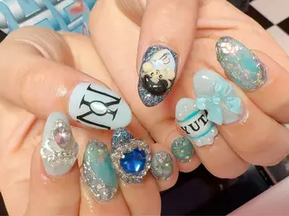 ネイル Nail Atelier IamI所属・アイアムアイ 大村磨衣のネイルデザイン