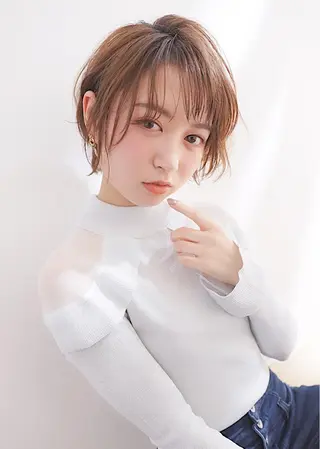 ショート リンネ 甲東園のヘアスタイル