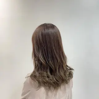 ロング カラー 💫小顔カット TAROのヘアスタイル