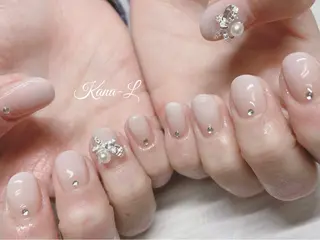 ネイル 芦辺 香奈のネイルデザイン