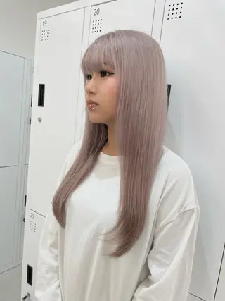 カラー 似合わせカットが 得意な美容師のヘアスタイル