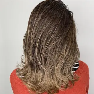 セミロング カラー ヘアアレンジ 指名支持率NO.1 スタイリストのヘアスタイル