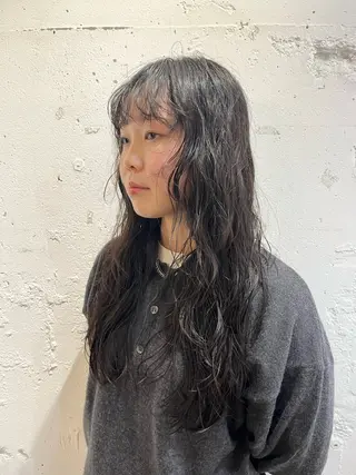 ロング パーマ ヘアアレンジ ✴︎UNU ✴︎モエカのヘアスタイル