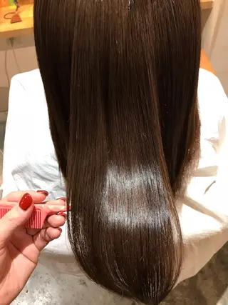 ミディアム カラー 髪質改善×矯正🫧 韓国ヘアasamiのヘアスタイル