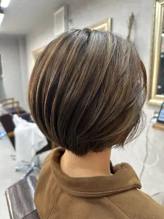 ショート カラー Lien 深井店のヘアスタイル