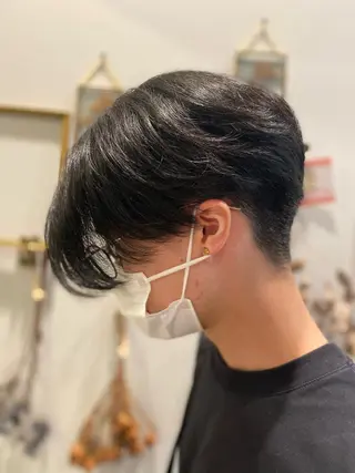 ミディアム メンズ わたなべ りょうのヘアスタイル