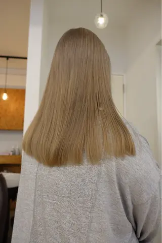 カラー YUUKI🧚🏾 /レイヤーのヘアスタイル