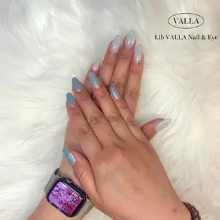 ネイル LIB VALLA Yuri🍭🖤のネイルデザイン