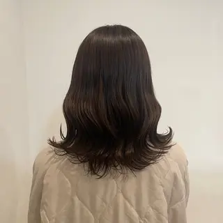 ミディアム canon/レイヤー /透明感カラーのヘアスタイル