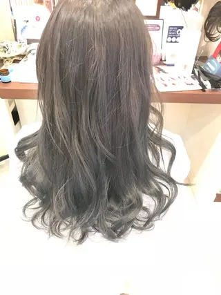 カラー 島袋 ナオユキのヘアスタイル