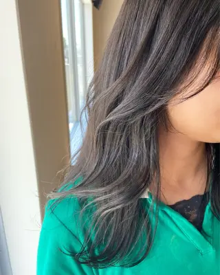 ロング カラー haruki所属・. nozomiのヘアスタイル