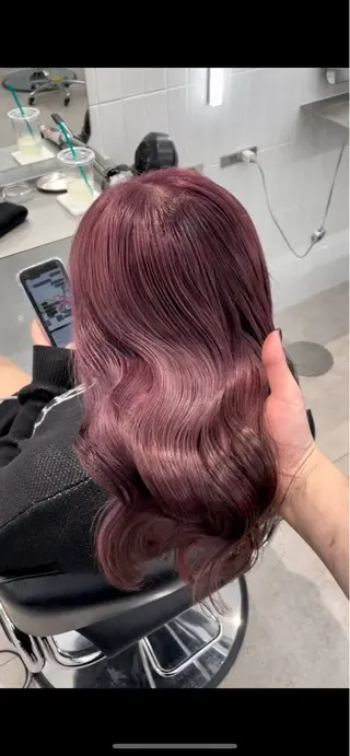 ロング カラー ONYX 表参道所属・表参道/ハイライト 髪質改善ストレートのヘアスタイル