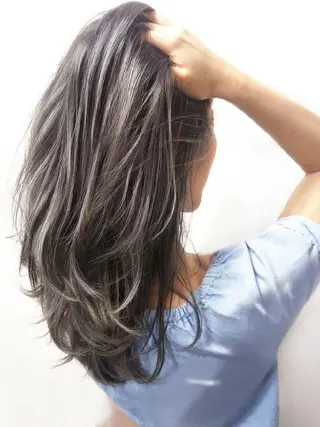 セミロング カラー 艶髪サラサラカラー 🌈前原健吾のヘアスタイル