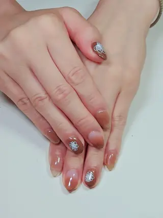 ネイル ＆NAIL and Beauty所属・andnail_ 宮下 唯吏のネイルデザイン