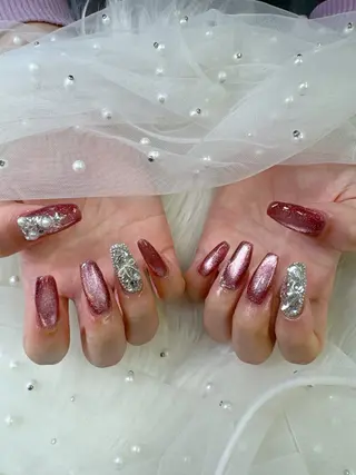 ネイル クイーンズネイル銀座所属・Queeens nailのネイルデザイン