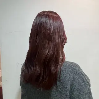 ロング ティフ(TIF)所属・おおた あいこのヘアスタイル