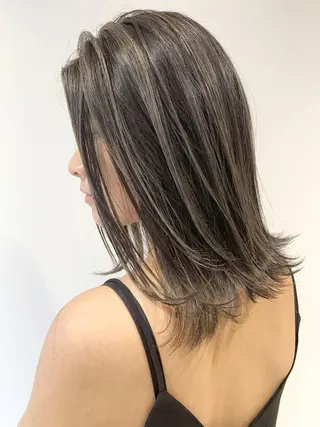 ミディアム カラー ヘアアレンジ WATARU🔥／ 外国人風ハイライトのヘアスタイル