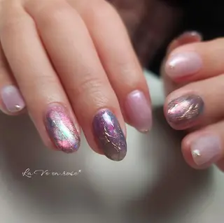 ネイル ラヴィアン ローズのネイルデザイン