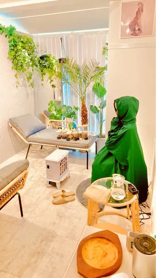 美容鍼灸サロン mahoroba院長のエステ・リラクイメージ