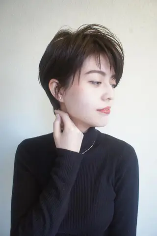 ショート カラー This所属・🟦髪質改善6年 💊YAMAMOTOのヘアスタイル