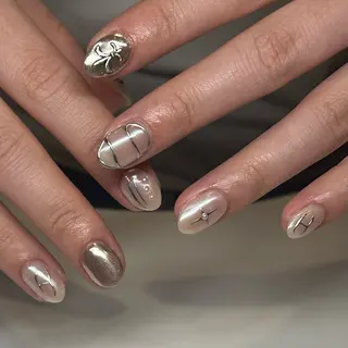 ネイル Allure 桑田麻南のネイルデザイン