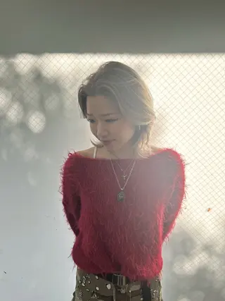 ミディアム 🐬ブリーチ／ ハイトーンRYU🧊のヘアスタイル