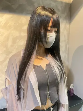 セミロング ケアブリーチ/ エクステ/レイヤーのヘアスタイル