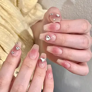 ネイル Ugirl Nail Pinpin🤍のネイルデザイン