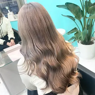 ロング カラー Natsuki🤍 透明感×艶カラー🫧のヘアスタイル