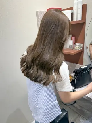 ロング カラー ヘアアレンジ autre所属・大久保 ひでなりのヘアスタイル