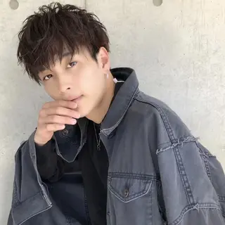 メンズ 韓国風ヘア🇰🇷 トレンドスタイル🫧のヘアスタイル