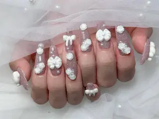 ネイル Laule’a Nail新宿所属・ミナ🌈 Laule'aのネイルデザイン