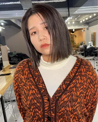 ミディアム 倉辻 香奈子のヘアスタイル