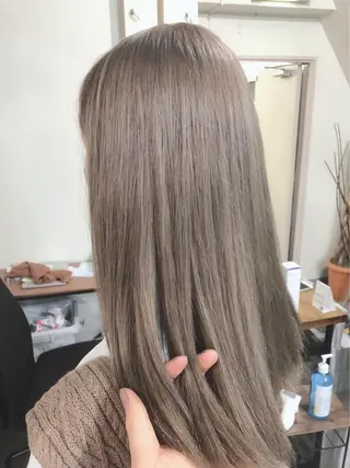 ミディアム カラー ヘアアレンジ 髪質改善デザイナー &mirai ryoのヘアスタイル