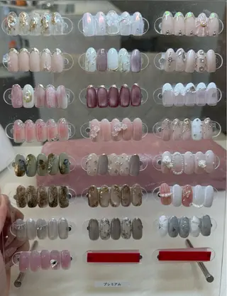 ネイル CHOUETTE Minamiのネイルデザイン