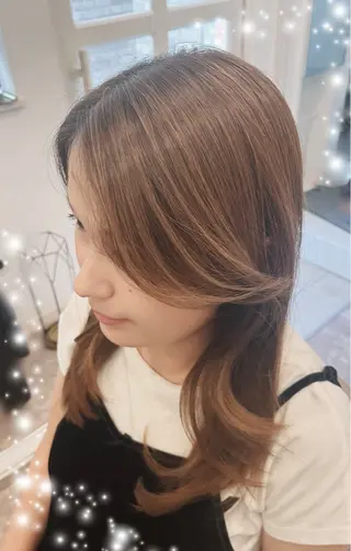 セミロング La.fleur ラ.フルールのヘアスタイル