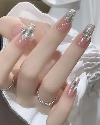 ネイル AB マツエクネイルサロンのネイルデザイン