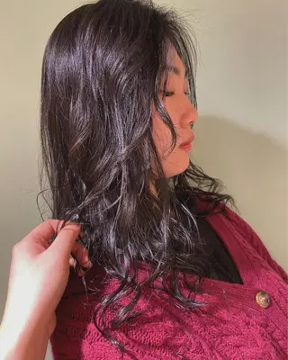 ロング TAKAHASHI REIKAのヘアスタイル
