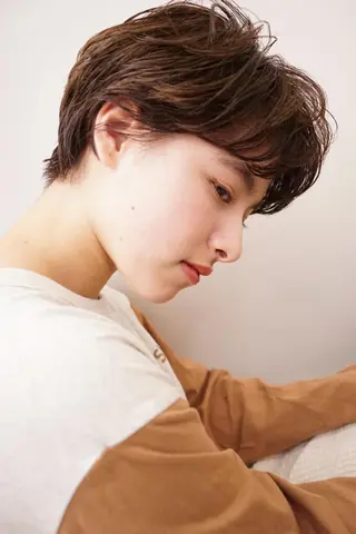 ショート カラー 山下 直人のヘアスタイル