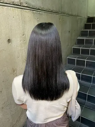 セミロング カラー 脇 麻紘のヘアスタイル