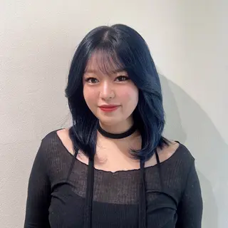 ミディアム カラー 𝙎𝙚𝙞𝙧𝙖 ☆カット/パーマのヘアスタイル