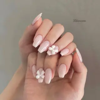 ネイル Bloom所属・Bloom yuriのネイルデザイン